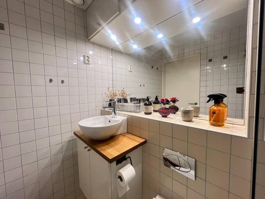 Koselig Leilighet I Sentrum Av Oslo Med Byutsikt! Eksteriør billede